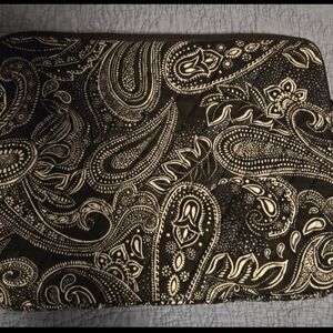 VERA BRADLEY Laptop Sleeve  Stellar Paisley Print Black
